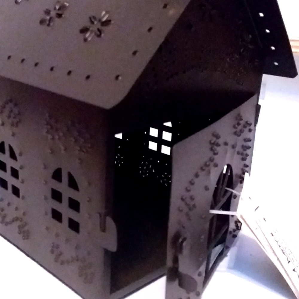 Twinkle Town Tin Cabin Candle Holder NIB Retired At Home America